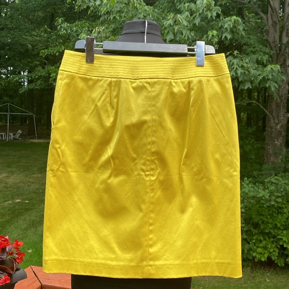 J.Crew Mustard Colored, Excellent Condition, measurements in photos below. - Picture 2 of 10